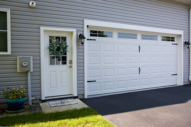 24/7 Emergency Garage Door Panel Replacement experts in Converse County County, WY